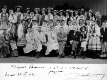 After the priemiere ballet Song of the Earth